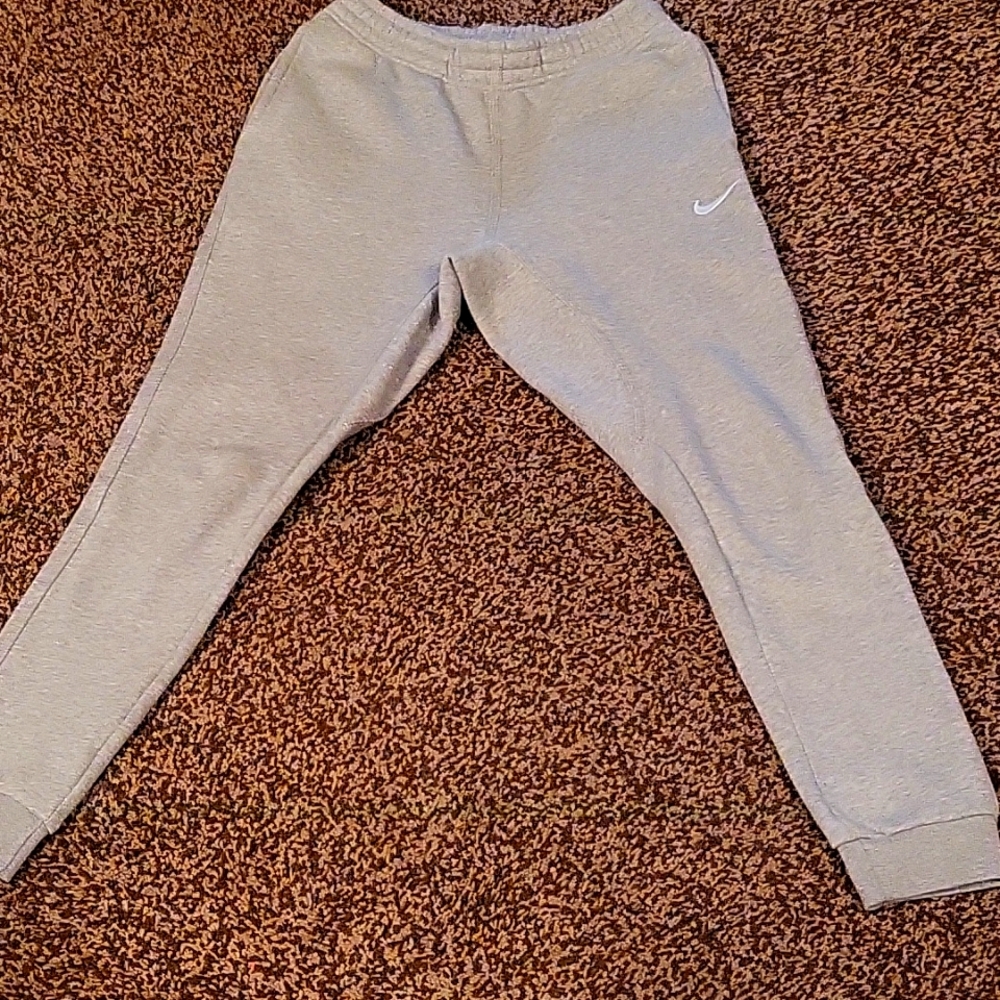 NIKE joggers